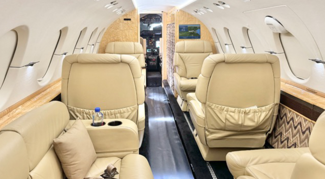 2008 HAWKER 900XP For Sale